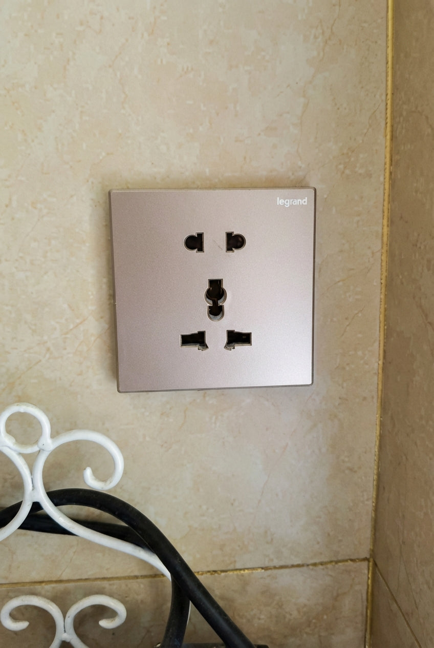 Legrand Rose Gold 13A Switched Wall Socket with USB